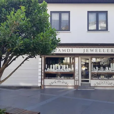 Cutie Flat In Old Town 1+1 公寓 马尔马里斯