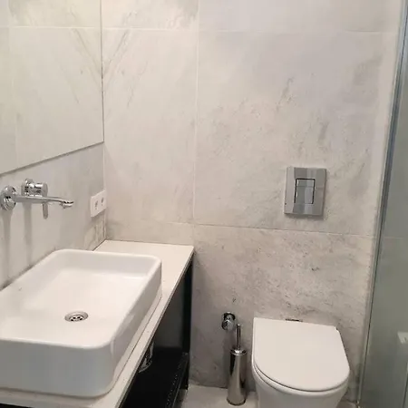 Cutie Flat In Old Town 1+1